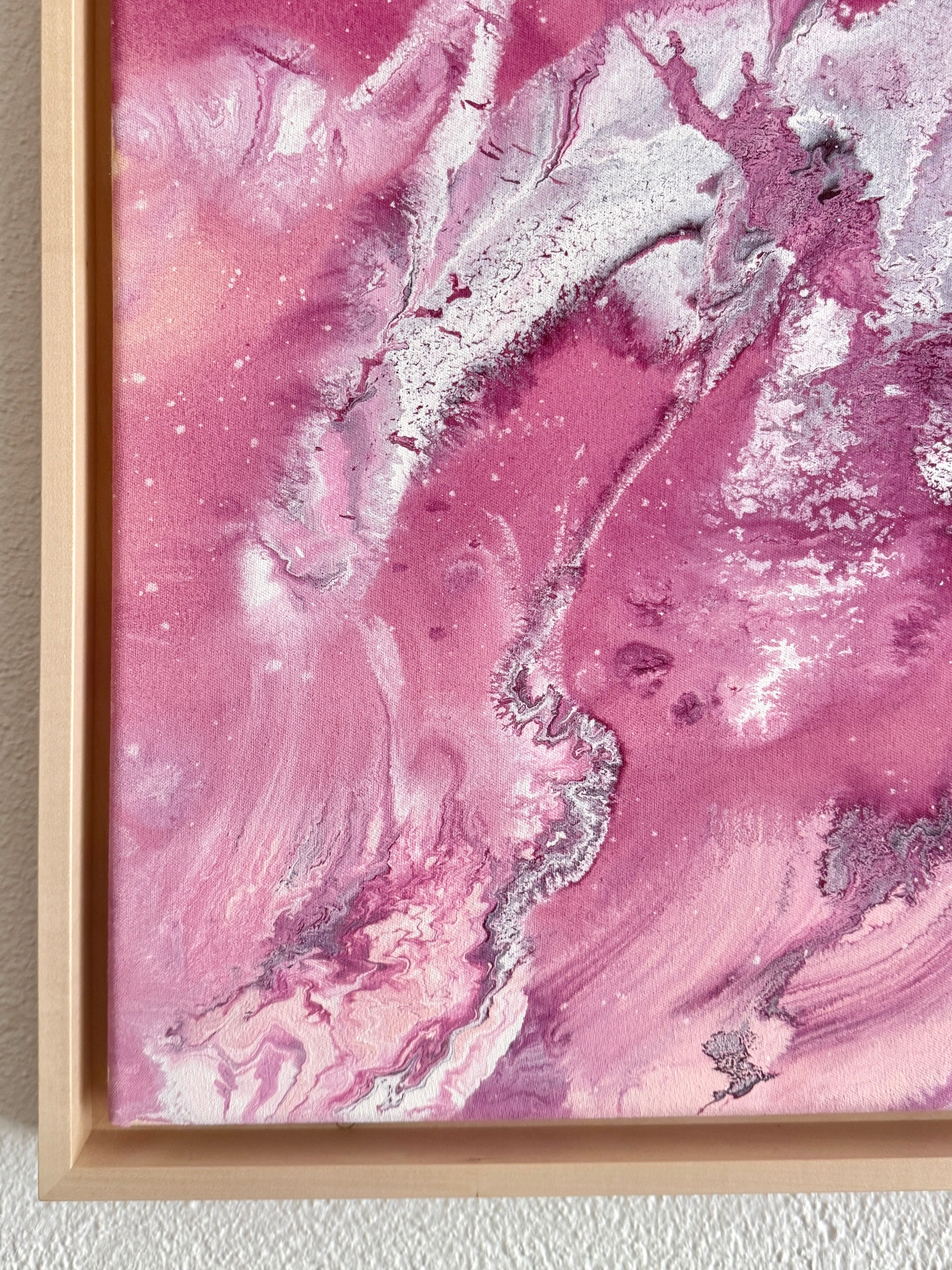 Zeitgenössische Kunstwerke mit spiritueller Kraft. Die Cosmic Collection von Sophie Drummer. Junge Kunst aus Wiesbaden